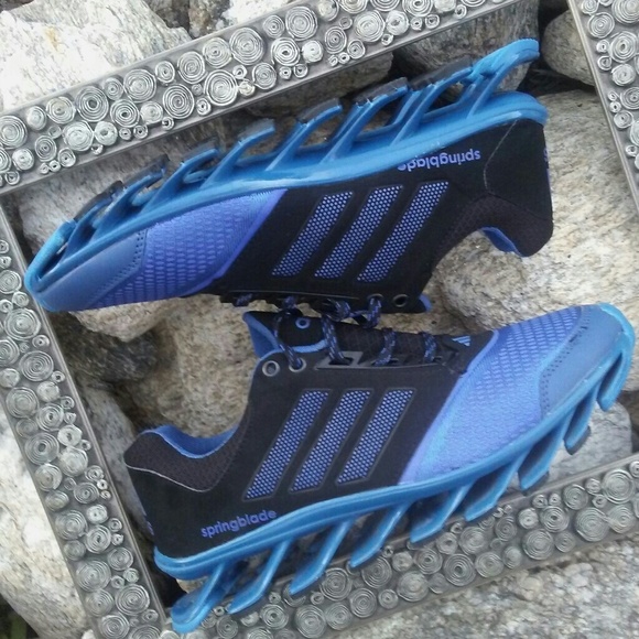 adidas scarpe da corsa mens 8 nuovi senza tag poshmark adidas scarpe da corsa mens 8 nuovi senza tag poshmark